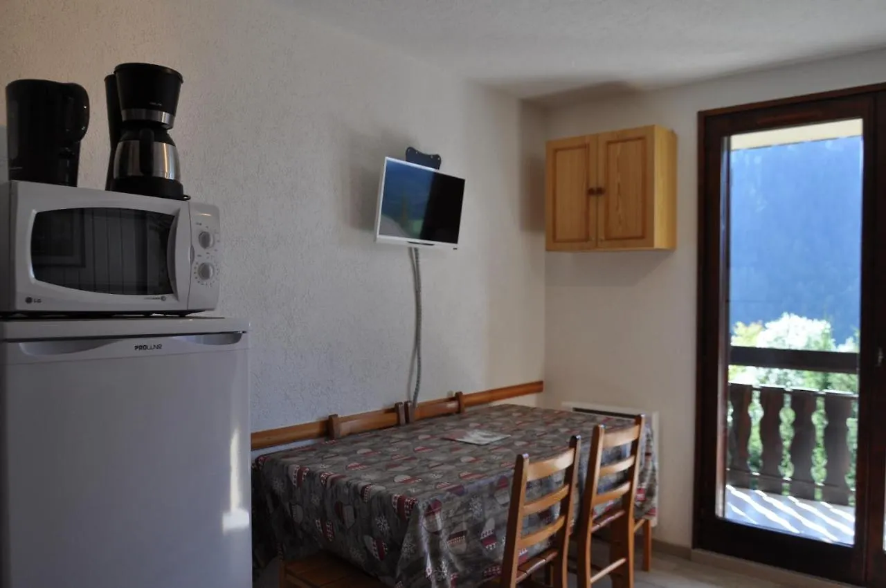 Biches Apartment Chatel