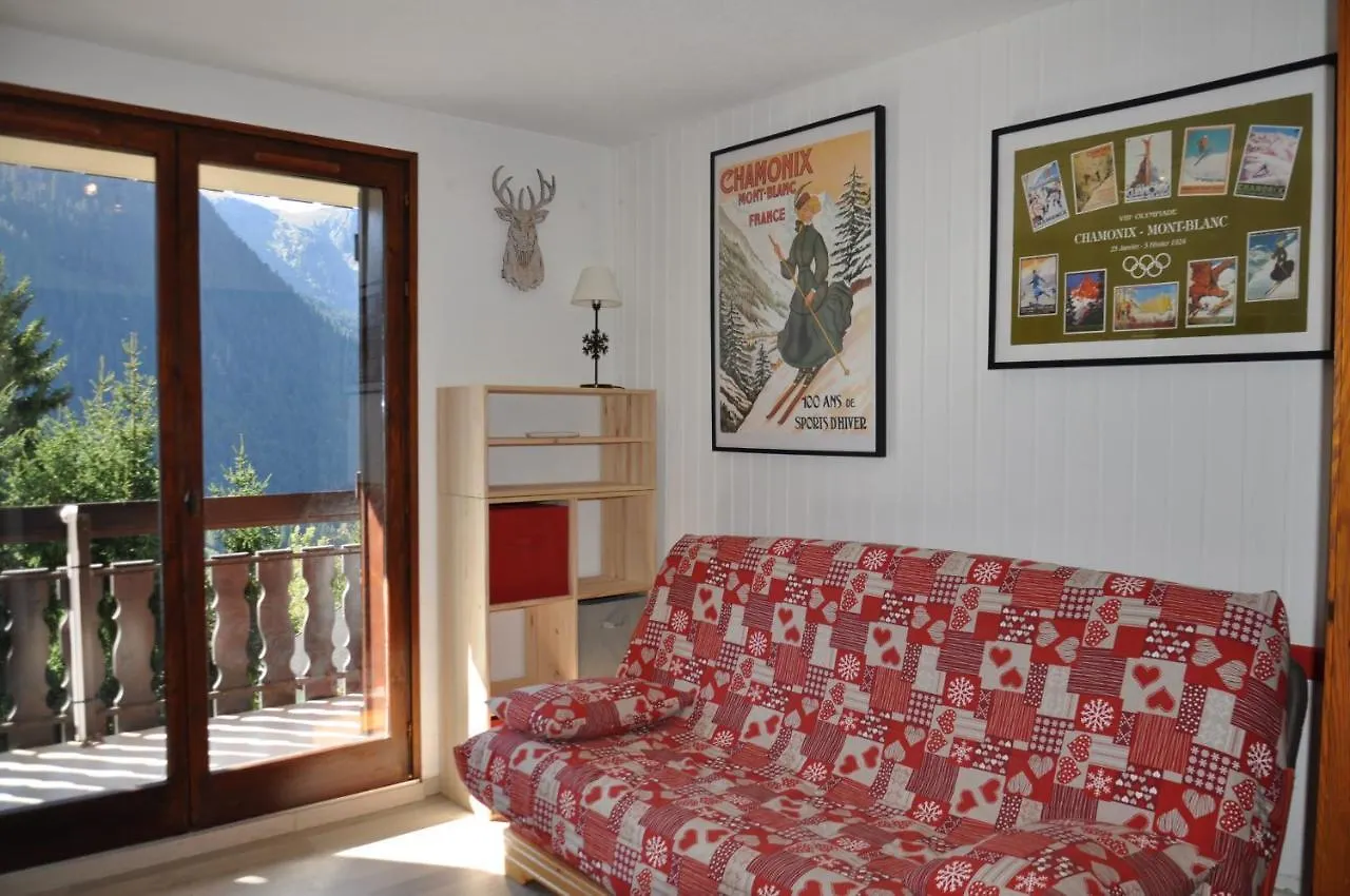 Biches Apartment Chatel