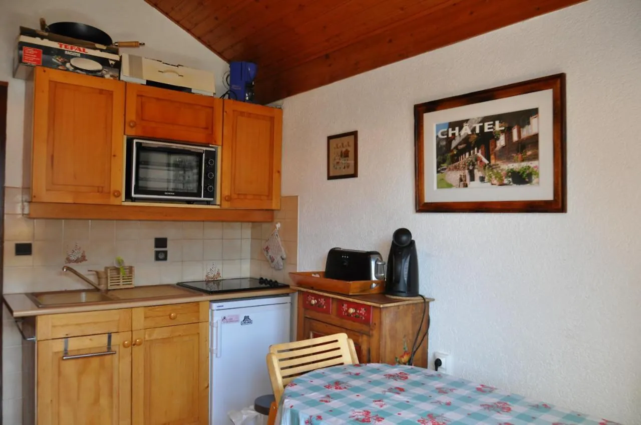 Biches Apartment Chatel