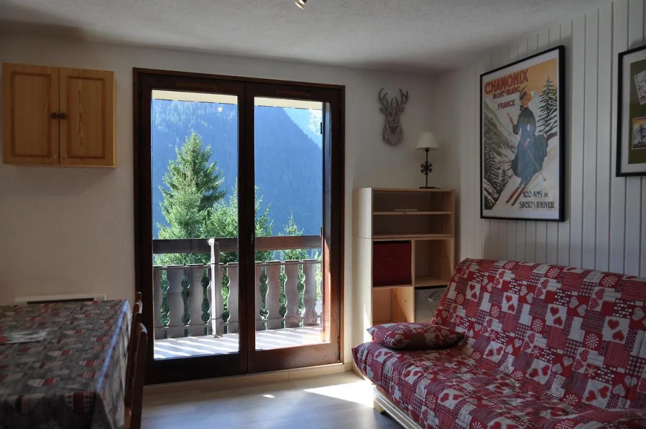 Biches Apartment Chatel