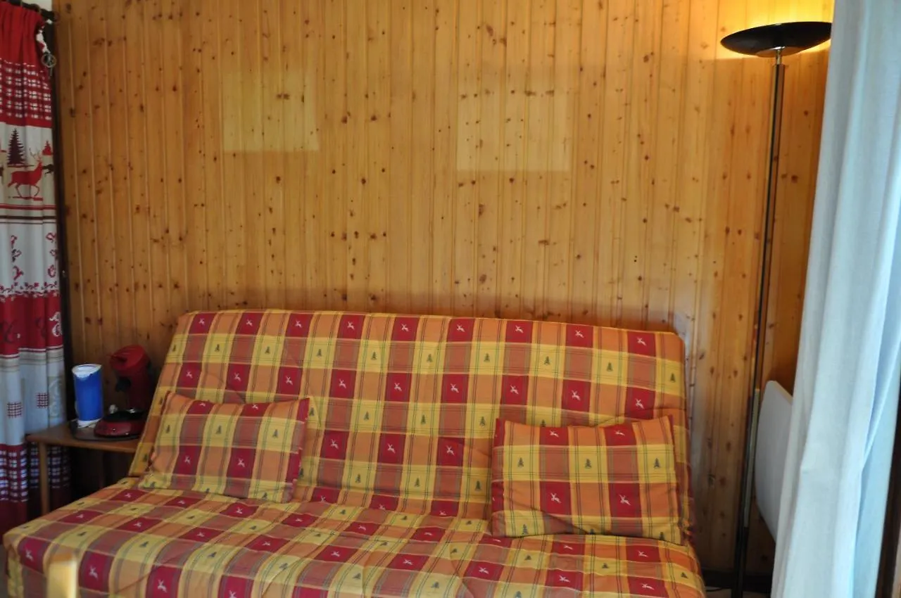 Biches Apartment Chatel